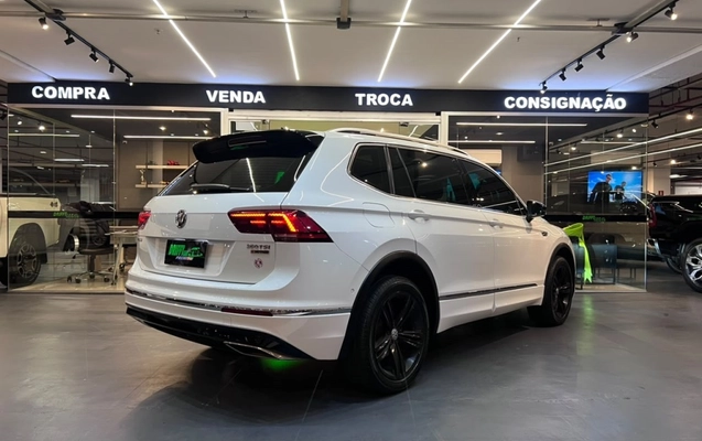 imagem-https://www.socarrao.com.br/sc-vehicle-images-prod/4270802/1791051970184-8_122124.jpg