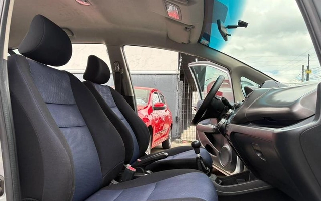 imagem-https://www.socarrao.com.br/sc-vehicle-images-prod/4270813/1792527351113-8497753_0_B_968870014b.jpeg