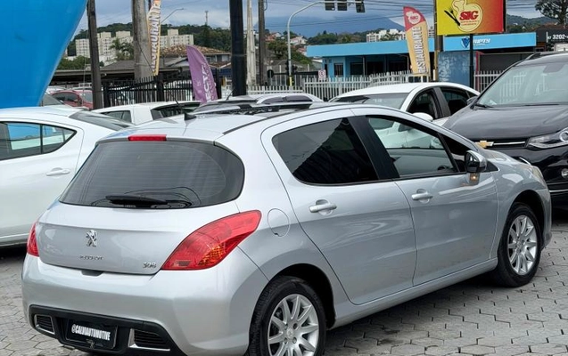 imagem-https://www.socarrao.com.br/sc-vehicle-images-prod/4270814/1791052289626-69436ac14993796b2.jpg