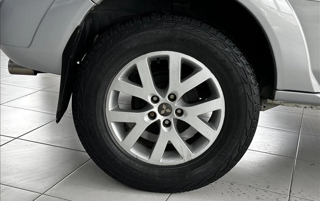 imagem-https://www.socarrao.com.br/sc-vehicle-images-prod/4270818/1791052746721-NMH-0547_08.jpg