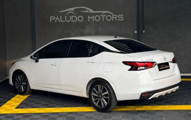 imagem-https://www.socarrao.com.br/sc-vehicle-images-prod/4270825/1791651108598-8541818_8_B_1e1c98bd42.jpeg