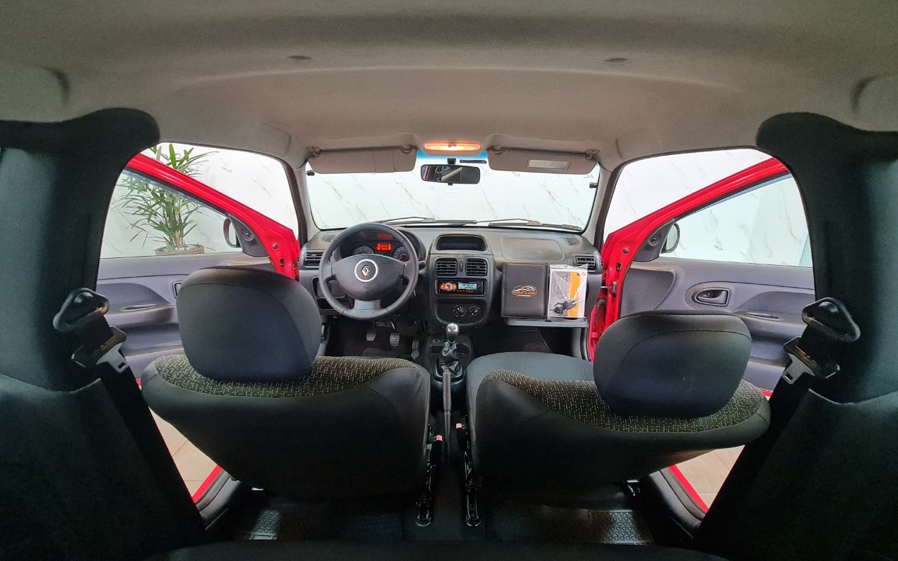 imagem-https://www.socarrao.com.br/sc-vehicle-images-prod/4270847/1791248124781-OS5qcGc.jpg