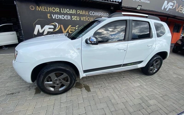 imagem-https://www.socarrao.com.br/sc-vehicle-images-prod/4270858/1791055266745-8540888_7_B_fce99a5685.jpeg