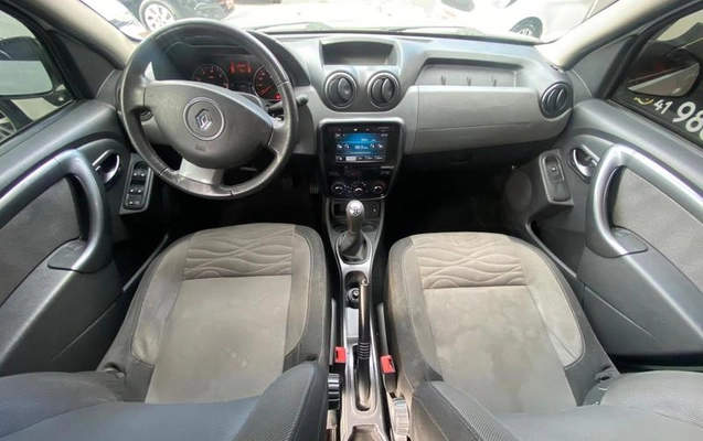 imagem-https://www.socarrao.com.br/sc-vehicle-images-prod/4270858/1791055266766-8540888_5_B_7675624fdf.jpeg