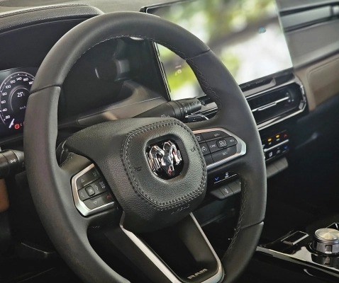 imagem-https://www.socarrao.com.br/sc-vehicle-images-prod/4270859/1791310633361-Cvp68xLalhk3stRKUvAVQhcgUEbAuD9U.jpg