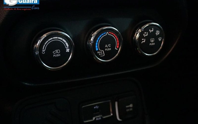 imagem-https://www.socarrao.com.br/sc-vehicle-images-prod/4270864/1791314487940-8535118_13_B_662fe16e86.jpeg
