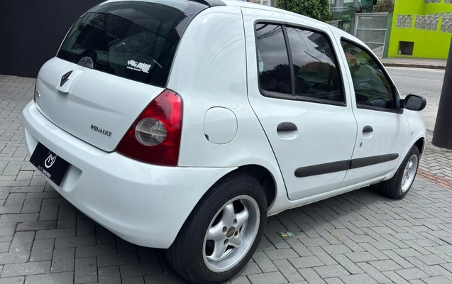 imagem-https://www.socarrao.com.br/sc-vehicle-images-prod/4270895/1791058330610-caab30c9-206d-97bb-8441-3a241590b9b8.jpg