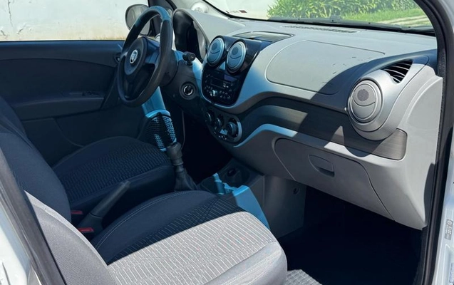 imagem-https://www.socarrao.com.br/sc-vehicle-images-prod/4271030/1791063258649-8542054_19_B_4727e810dd.jpeg