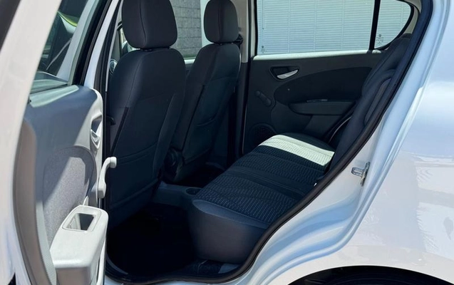 imagem-https://www.socarrao.com.br/sc-vehicle-images-prod/4271030/1791063258656-8542054_1_B_ff6d6bb36b.jpeg