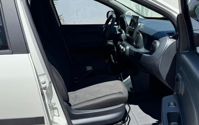 imagem-https://www.socarrao.com.br/sc-vehicle-images-prod/4271032/1791064041674-8542058_13_B_d726937f76.jpeg