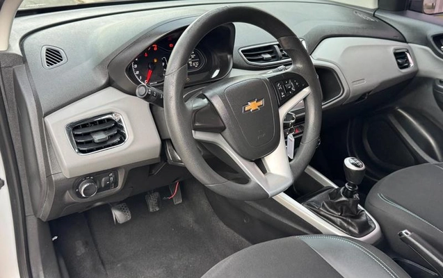 imagem-https://www.socarrao.com.br/sc-vehicle-images-prod/4271043/1791064053988-8542070_16_B_80d7b0ec08.jpeg