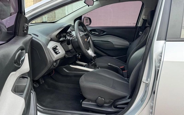 imagem-https://www.socarrao.com.br/sc-vehicle-images-prod/4271043/1791064053990-8542070_1_B_17df0cca48.jpeg