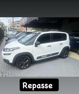 imagem-https://www.socarrao.com.br/sc-vehicle-images-prod/4271045/1791060340859-7756167_0_B_c4e3b28851.jpeg