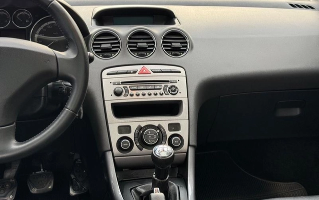 imagem-https://www.socarrao.com.br/sc-vehicle-images-prod/4271046/1791064059712-8542071_5_B_d0237f45c5.jpeg