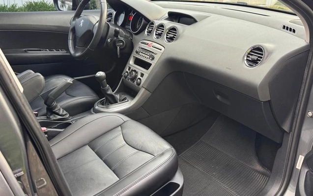 imagem-https://www.socarrao.com.br/sc-vehicle-images-prod/4271046/1791064059714-8542071_22_B_5aeaa756dd.jpeg