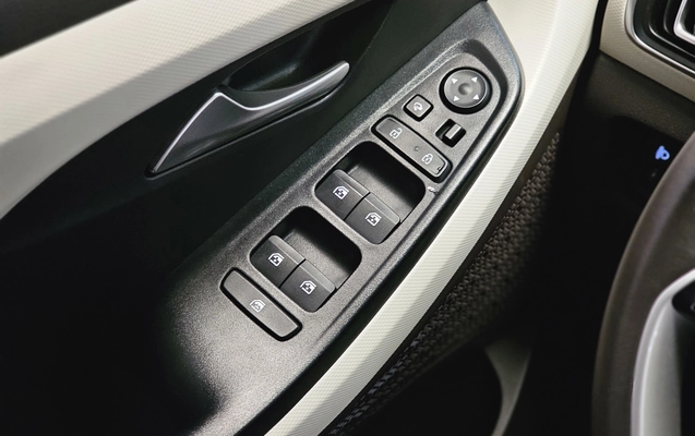 imagem-https://www.socarrao.com.br/sc-vehicle-images-prod/4271048/1791060314785-1_055547.jpg