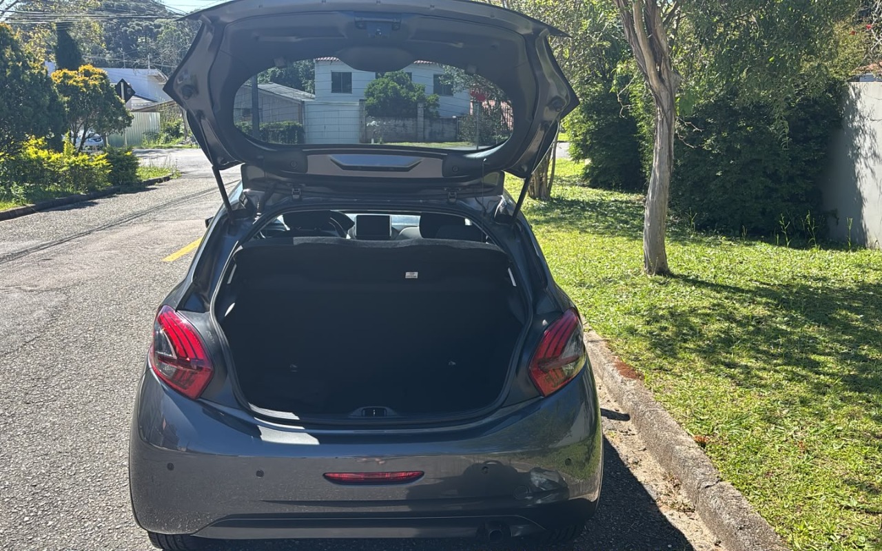 imagem-https://www.socarrao.com.br/sc-vehicle-images-prod/4271053/1792516825795-V2hhdHNBcHAgSW1hZ2UgMjAyNi0wOS0yNiBhdCAxMC4zNC4yOC5qcGVn.jpeg