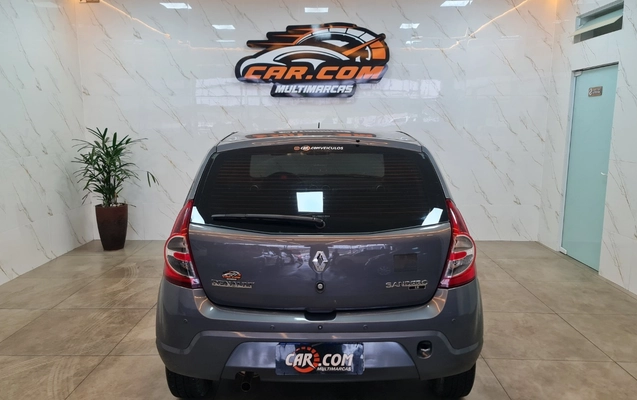 imagem-https://www.socarrao.com.br/sc-vehicle-images-prod/4271063/1791244639223-Ni5qcGc.jpg