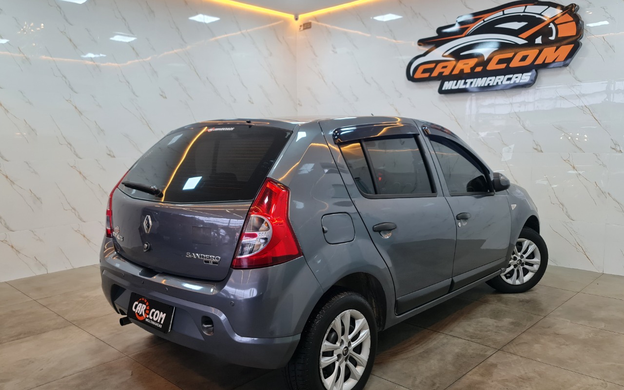imagem-https://www.socarrao.com.br/sc-vehicle-images-prod/4271063/1791244639301-Ny5qcGc.jpg
