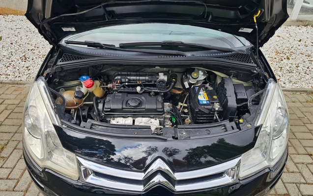imagem-https://www.socarrao.com.br/sc-vehicle-images-prod/4271069/1791062484290-vehicle_image_1791062422_d7979d9b5d6c0e8fc32dc4681df438e4.jpeg