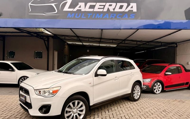 imagem-https://www.socarrao.com.br/sc-vehicle-images-prod/4271071/1791238133805-8542088_0_B_0e016eb425.jpeg