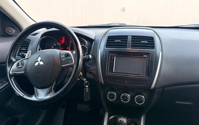 imagem-https://www.socarrao.com.br/sc-vehicle-images-prod/4271071/1791238133815-8542088_5_B_2698b09fe4.jpeg