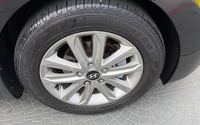 imagem-https://www.socarrao.com.br/sc-vehicle-images-prod/4271086/1791067742651-f2e298d4334543fda2300357b9797c52_1791066297781.jpg