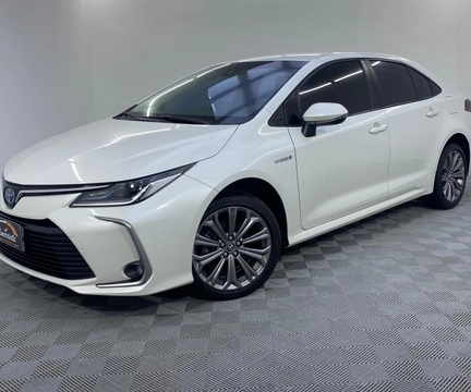 Toyota Corolla 2020 Branco — foto 1 de 3