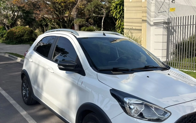 imagem-https://www.socarrao.com.br/sc-vehicle-images-prod/4271225/1791076225333-V2hhdHNBcHAgSW1hZ2UgMjAyNi0xMC0wMyBhdCAyMS41OS41MygyKS5qcGVn.jpeg