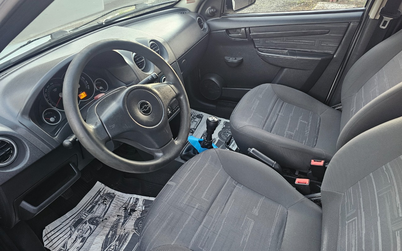 imagem-https://www.socarrao.com.br/sc-vehicle-images-prod/4271257/1791080946009-MjAyNjEwMDJfMTgyNDQ2LmpwZw.jpg