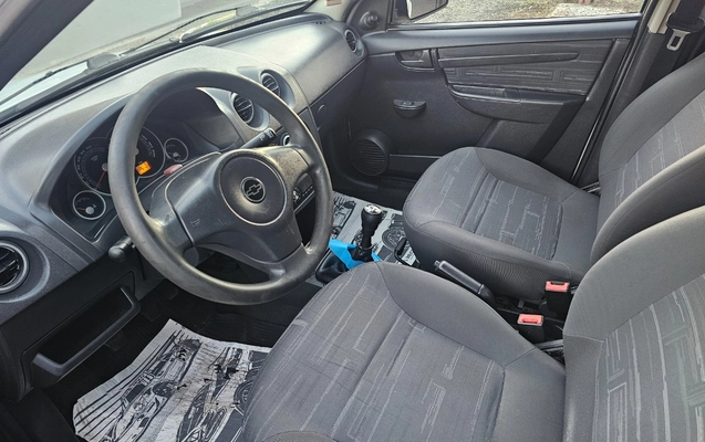 imagem-https://www.socarrao.com.br/sc-vehicle-images-prod/4271257/1791080946009-MjAyNjEwMDJfMTgyNDQ2LmpwZw.jpg