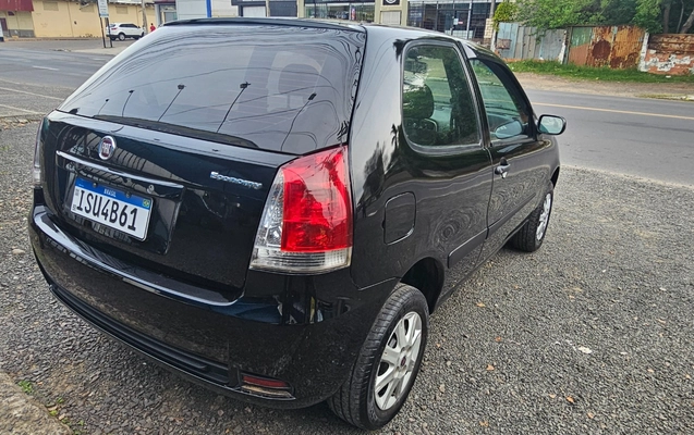imagem-https://www.socarrao.com.br/sc-vehicle-images-prod/4271258/1791081296293-MjAyNjEwMDNfMTc0MTQzLmpwZw.jpg