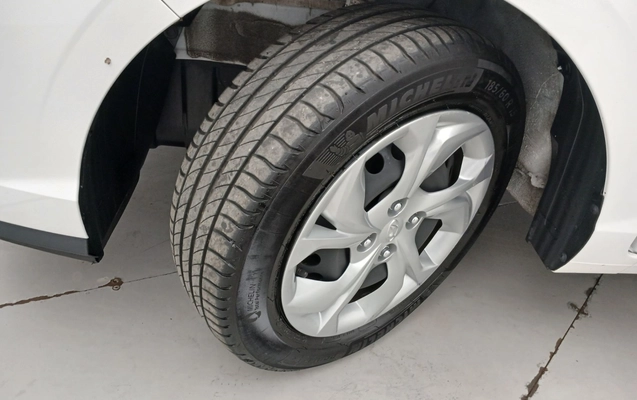 imagem-https://www.socarrao.com.br/sc-vehicle-images-prod/4271668/1791086841184-1_032206.jpg