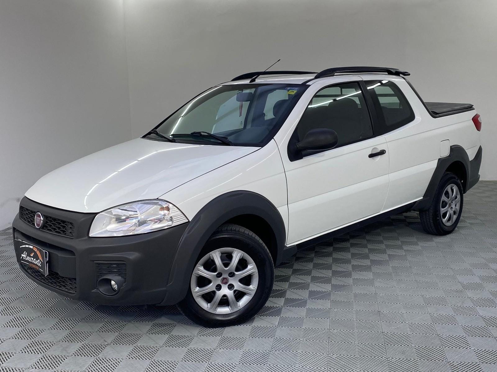 Fiat Strada Working 1.4 mpi Fire Flex 8V CD na cor Branco em Blumenau / SC - 42726