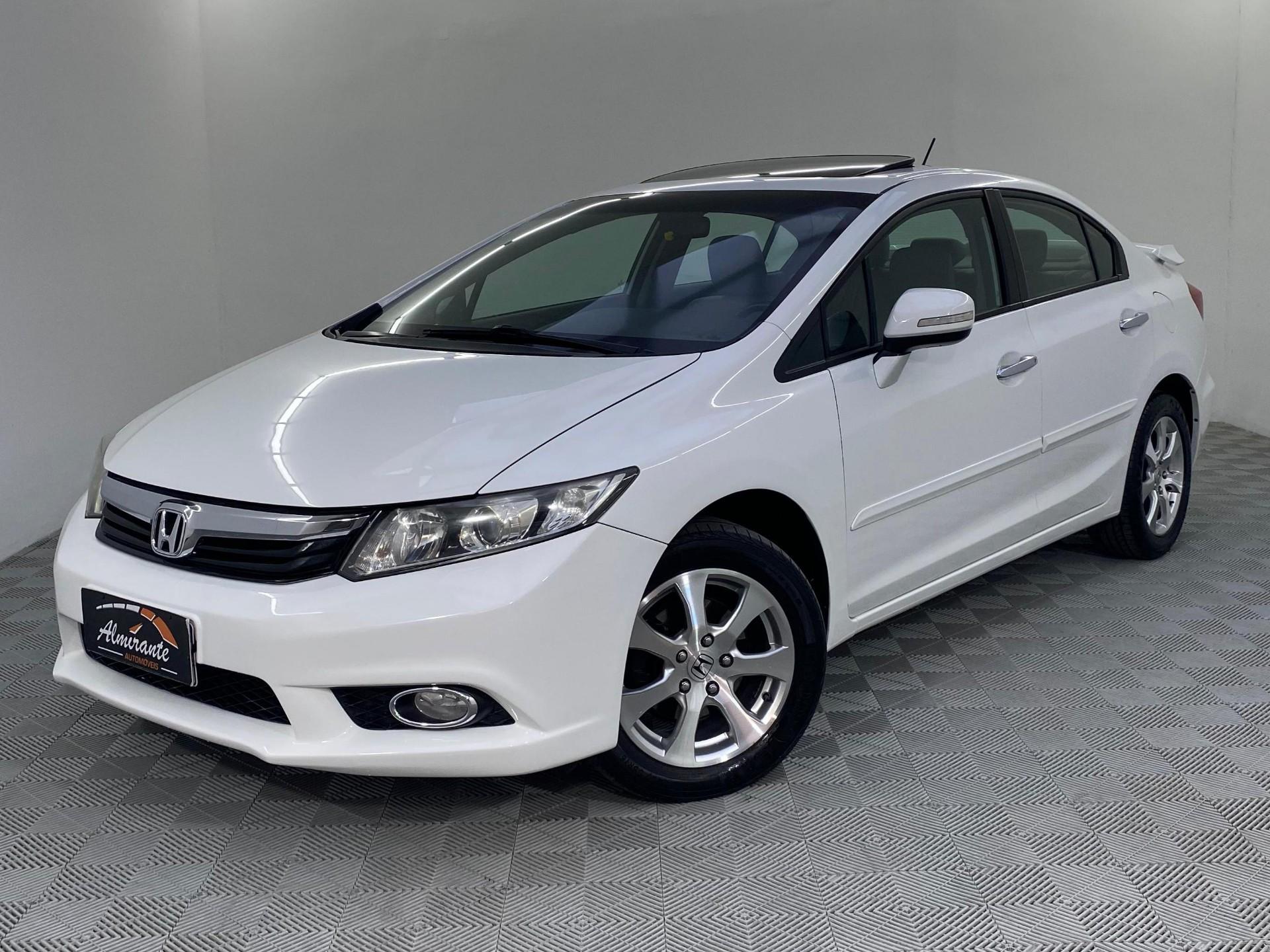 Honda Civic 2013 Branco — foto 1 de 3