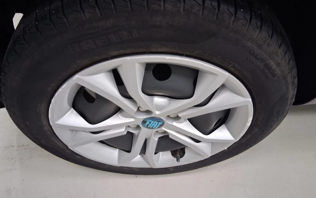 imagem-https://www.socarrao.com.br/sc-vehicle-images-prod/4273867/1791092913791-2_035655.jpg