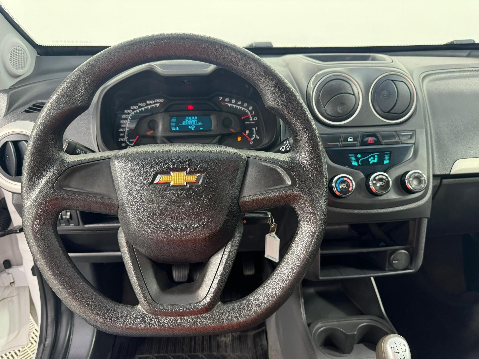 imagem-https://www.socarrao.com.br/sc-vehicle-images-prod/42740/1769988770021-6251030OR_1729176938_35_940.jpg