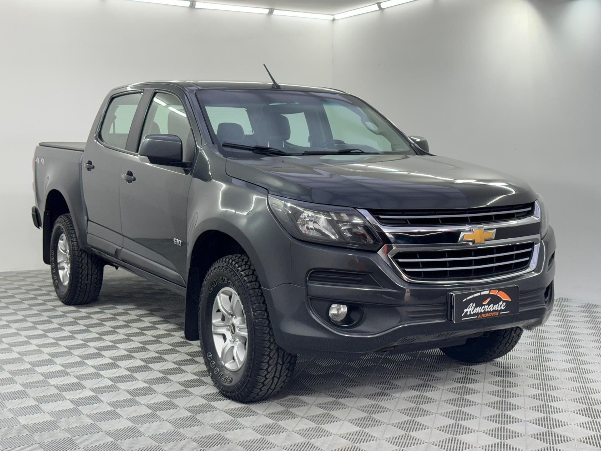 imagem-https://www.socarrao.com.br/sc-vehicle-images-prod/42741/1769988770250-6253607OR_1729262578_20_930.jpg