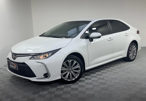 Toyota Corolla 2023 Branco — foto 1 de 3