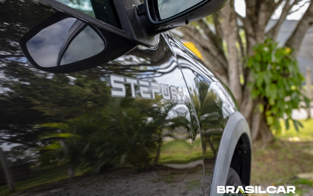 imagem-https://www.socarrao.com.br/sc-vehicle-images-prod/4274362/1791137384560-003_1a3e495639a374c0b9ec0536d30453ce.jpg