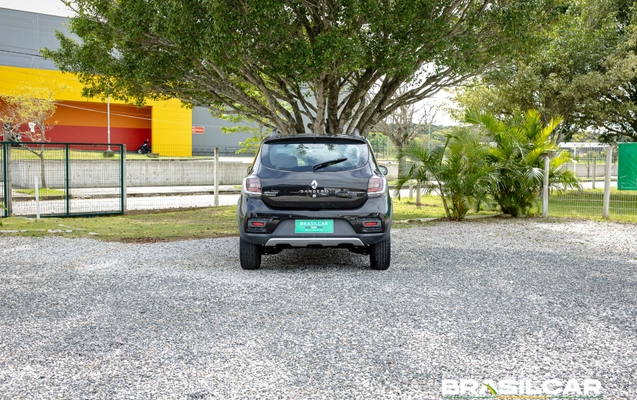 imagem-https://www.socarrao.com.br/sc-vehicle-images-prod/4274362/1791137384564-003_6f558b03b79bb729bef50719ffe364b9.jpg