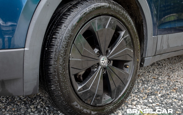 imagem-https://www.socarrao.com.br/sc-vehicle-images-prod/4274366/1791138353313-003_40975456fd7e800c05435be5db7df3ac.jpg