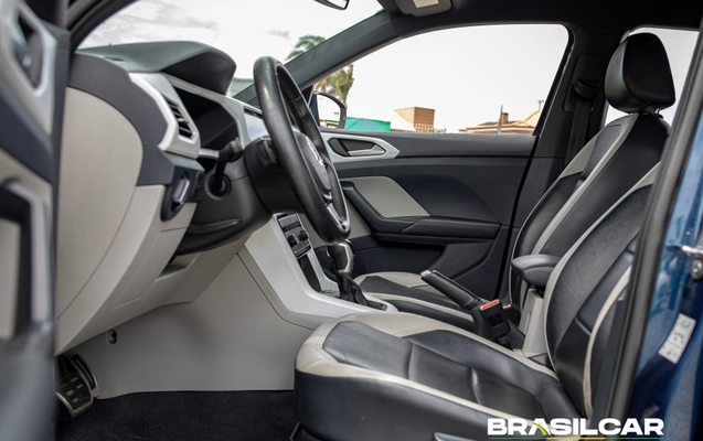 imagem-https://www.socarrao.com.br/sc-vehicle-images-prod/4274366/1791138353334-003_ab6655694711e5d2c7fef8d7ec770a6b.jpg