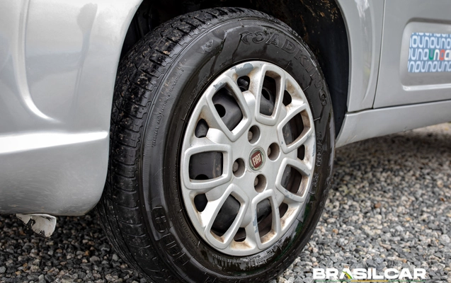 imagem-https://www.socarrao.com.br/sc-vehicle-images-prod/4274367/1791138854587-003_518ae7dbcf3224e72c2a12ec8683ba1f.jpg