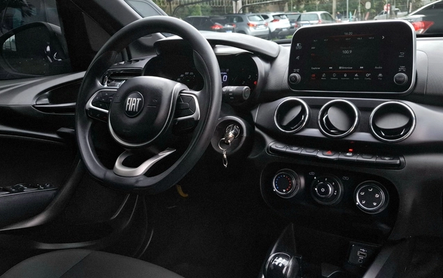 imagem-https://www.socarrao.com.br/sc-vehicle-images-prod/4274426/1791149470957-MjAyNjEwMDJfMTYyMDEyLmpwZy5qcGVn.jpeg