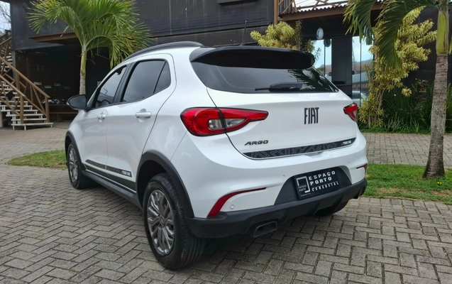 imagem-https://www.socarrao.com.br/sc-vehicle-images-prod/4274426/1791149471639-MjAyNjEwMDJfMTYwMDE4LmpwZy5qcGVn.jpeg