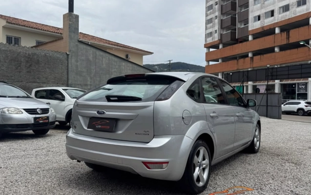 imagem-https://www.socarrao.com.br/sc-vehicle-images-prod/4274590/1791162322743-NC5qcGVn.jpeg