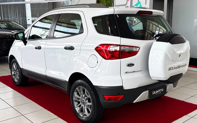 imagem-https://www.socarrao.com.br/sc-vehicle-images-prod/4274623/1791164028884-MDA2LmpwZw.jpg