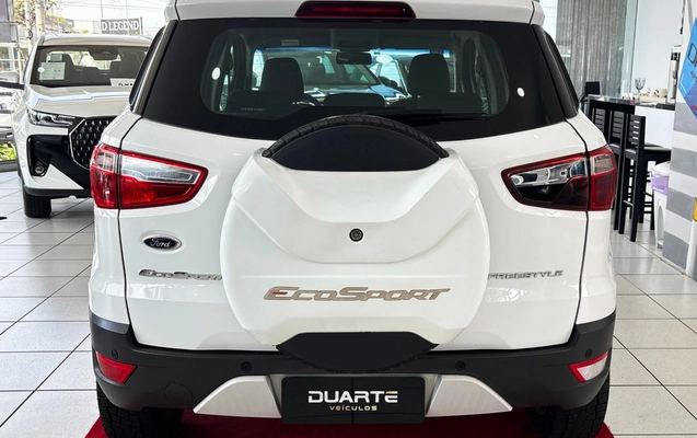 imagem-https://www.socarrao.com.br/sc-vehicle-images-prod/4274623/1791164028961-MDA3LmpwZw.jpg