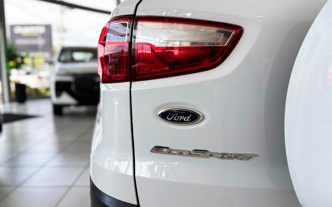 imagem-https://www.socarrao.com.br/sc-vehicle-images-prod/4274623/1791164029042-MDA4LmpwZw.jpg